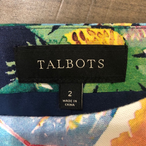🌲3/$20 Talbots Tropical Print Skirt 2 - Picture 4 of 6